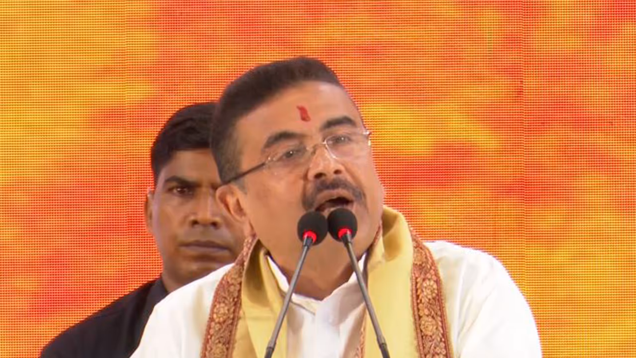 Suvendu Adhikari Touts Double Engine Government Benefits in West Bengal Suvendu Adhikari Touts Double Engine Government Benefits in West Bengal