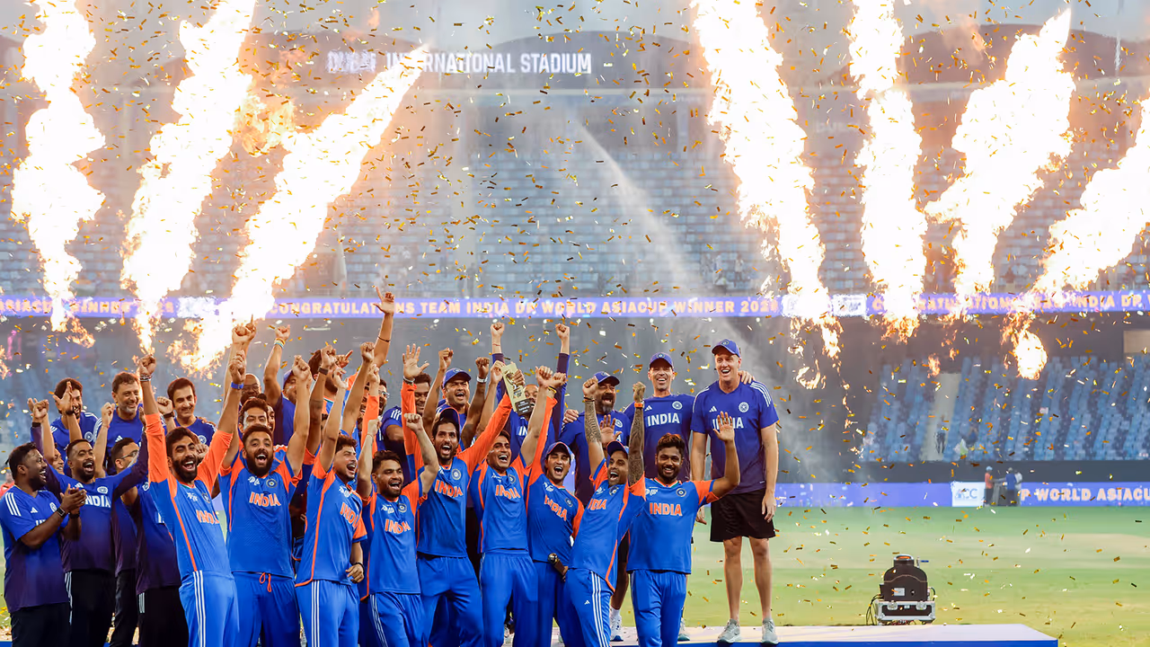 India celebrating without trophy (Photo/ANI) India celebrating without trophy (Photo/ANI)