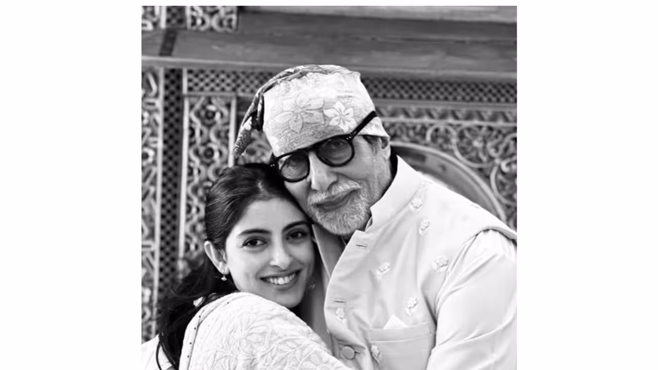 Navya Nanda Amitabh Bachchan