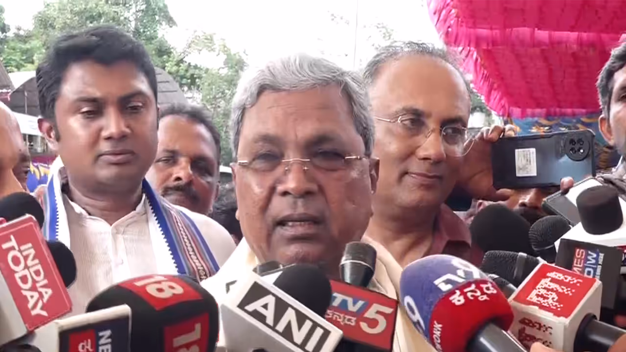 Karnataka CM Siddaramaiah addressing media on RSS clarification (Photo/ANI) Karnataka CM Siddaramaiah addressing media on RSS clarification (Photo/ANI)
