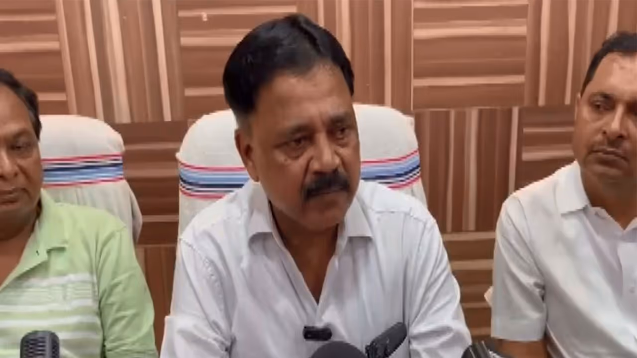 Jharkhand Mukti Morcha Exits Bihar Assembly Polls After Earlier Plan to Contest Independently Jharkhand Mukti Morcha Exits Bihar Assembly Polls After Earlier Plan to Contest Independently