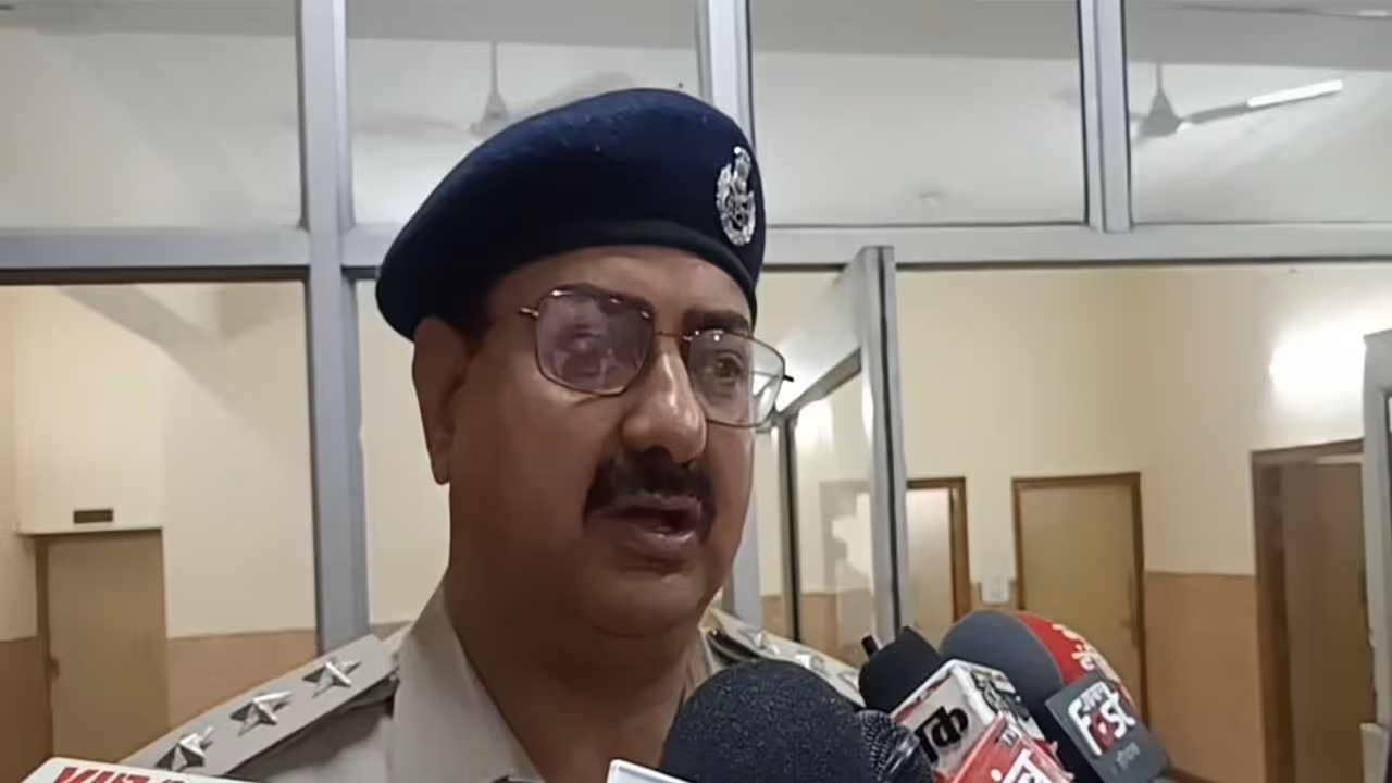 Group of Haryana youths deported from the US after illegal Donkey Route entry Group of Haryana youths deported from the US after illegal Donkey Route entry