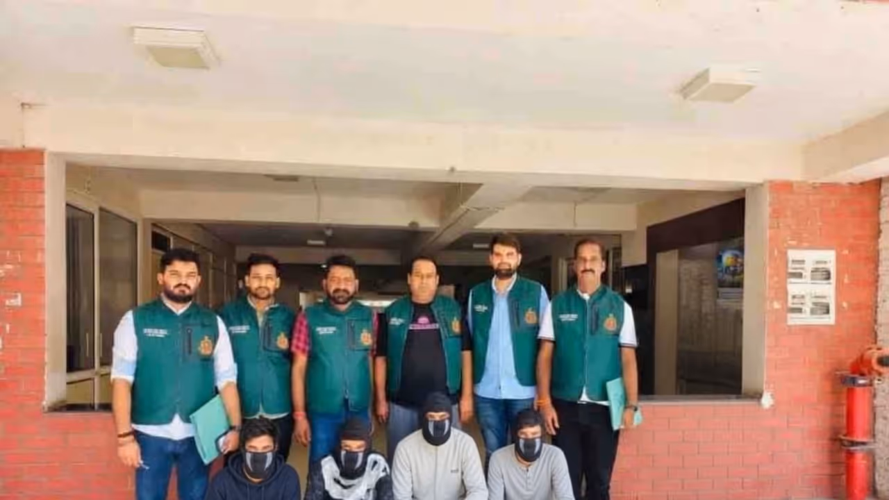 Delhi Police arrests 4 for allegedly planning terror attack in Delhi (Photo/ANI) Delhi Police arrests 4 for allegedly planning terror attack in Delhi (Photo/ANI)