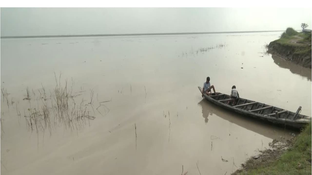 Gandak River Levels in Bihar Remain Normal Despite Devastating Nepal Floods Gandak River Levels in Bihar Remain Normal Despite Devastating Nepal Floods