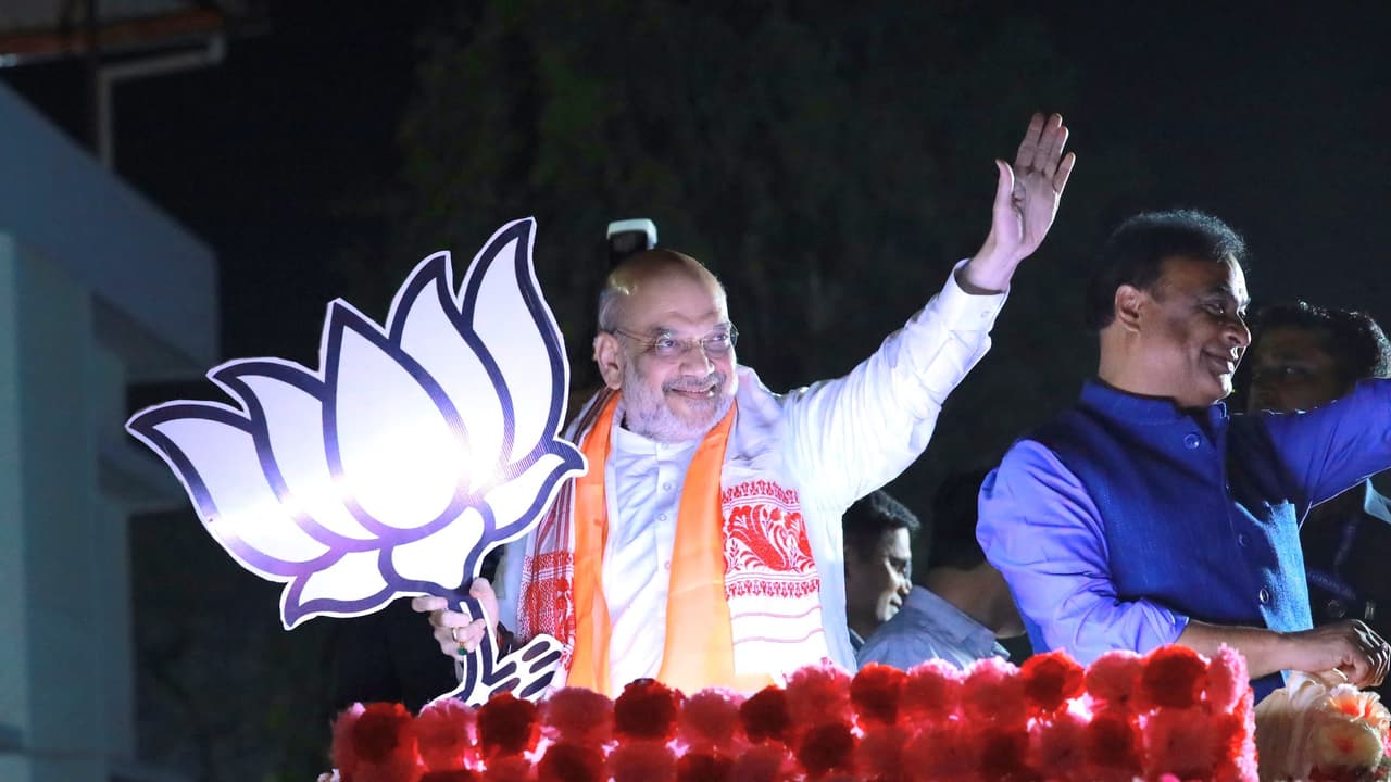 Amit Shah strongly criticized attack on NIA at balurghat bjp meeting bsm Amit Shah strongly criticized attack on NIA at balurghat bjp meeting bsm