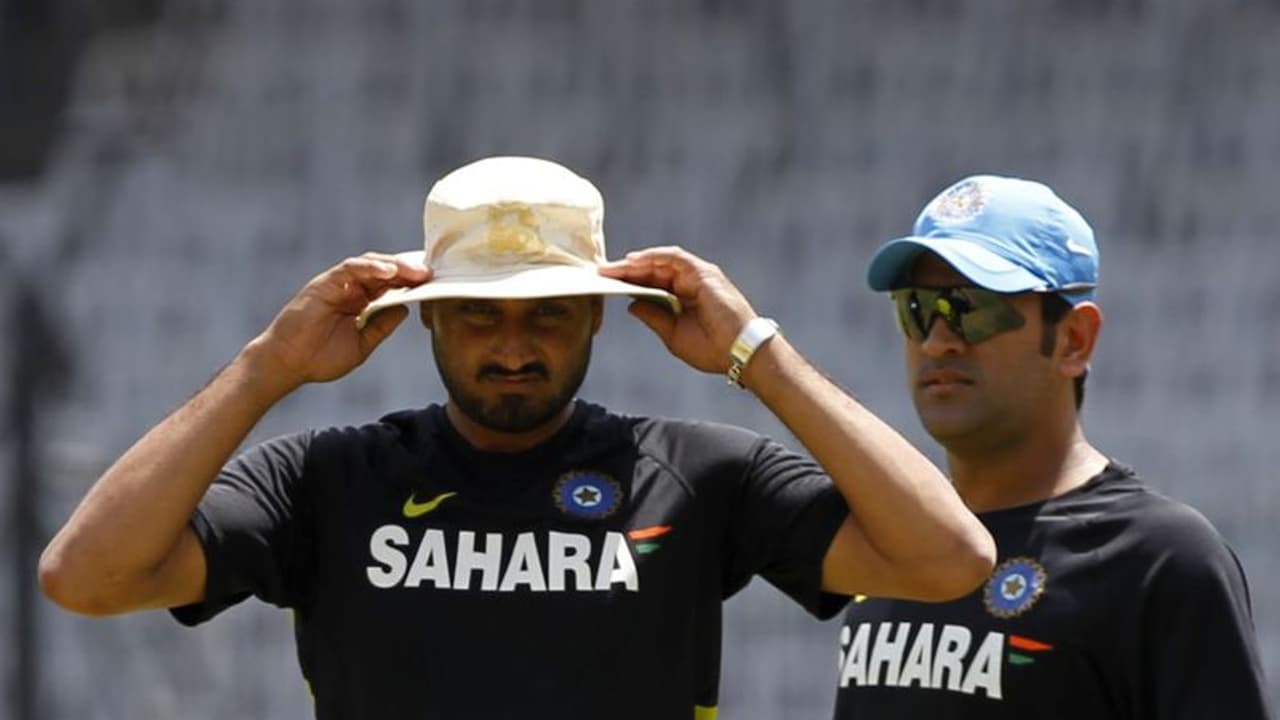 Dhoni Harbhajan Singh Dhoni Harbhajan Singh