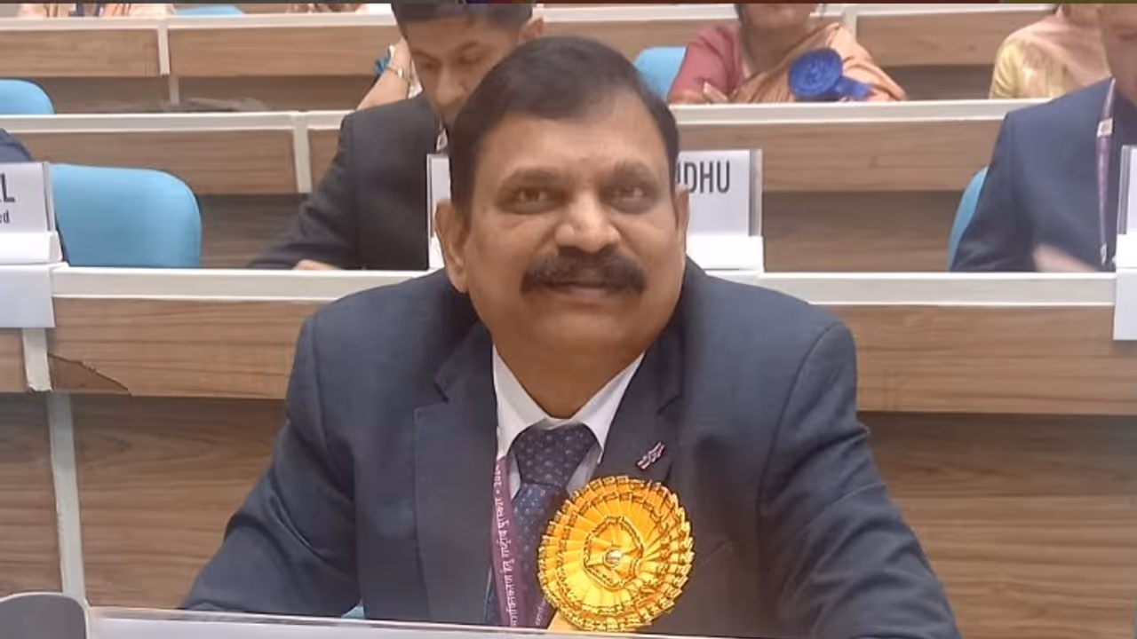 Suresh Hanagavadi Suresh Hanagavadi
