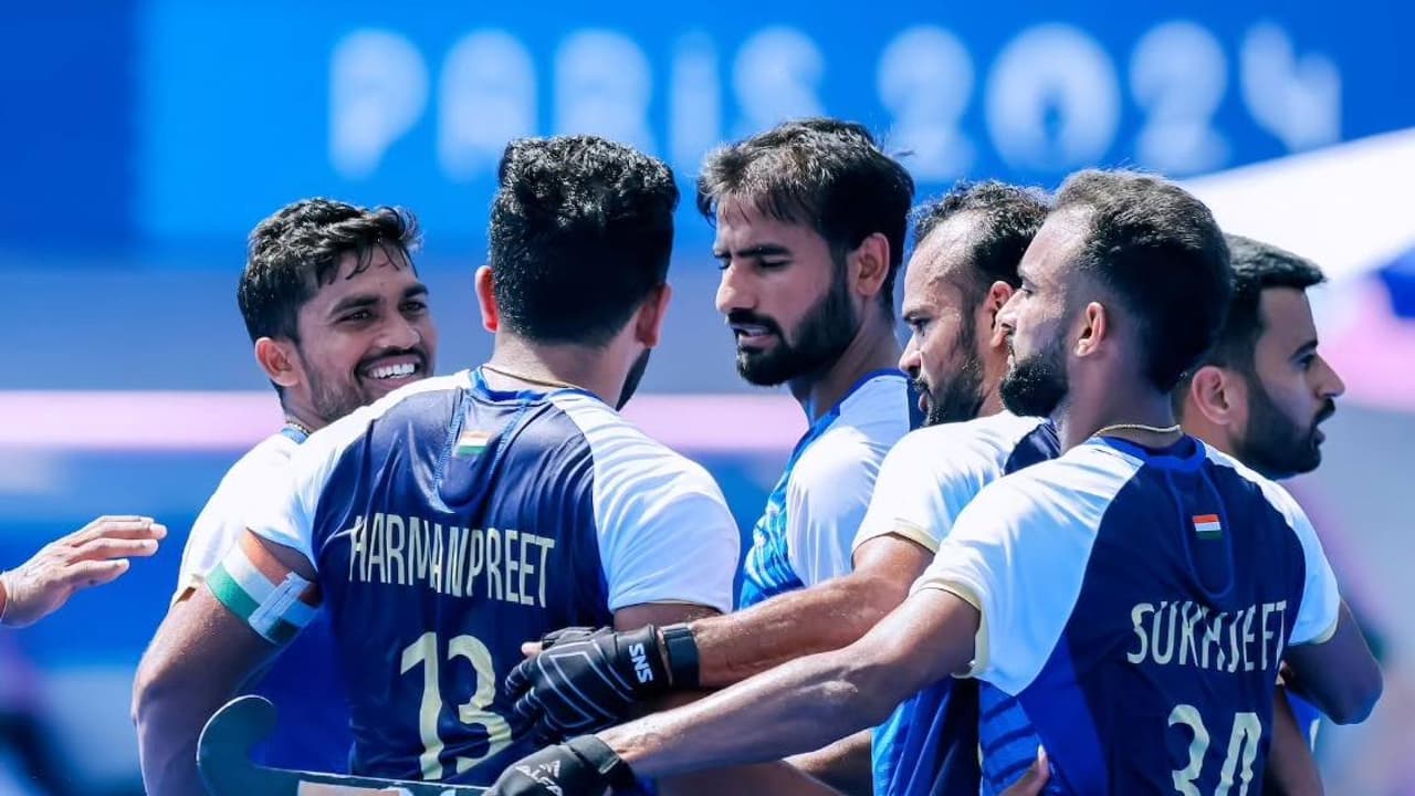 INDIAN HOCKEY TEAM INDIAN HOCKEY TEAM