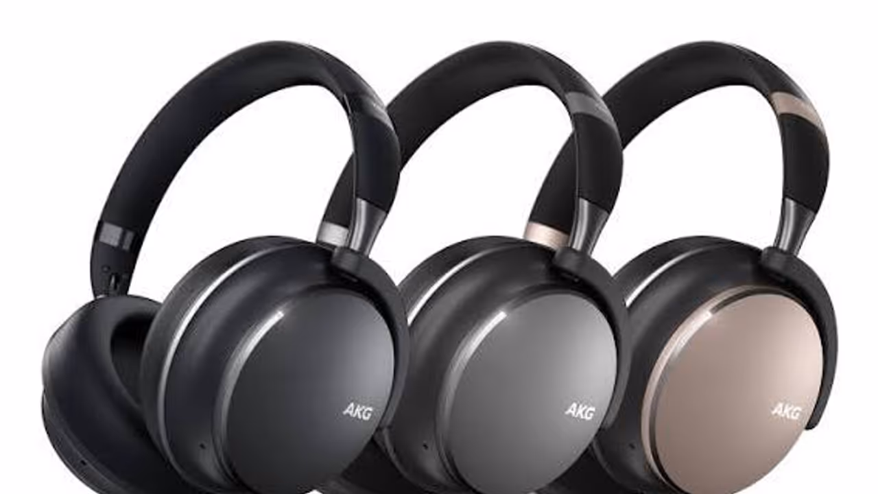 Samsung over ear headphone Samsung over ear headphone