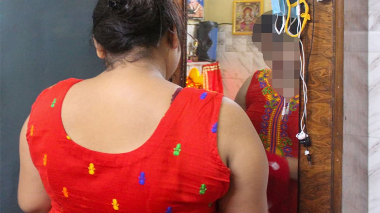 Pregnant woman committed theft Pregnant woman committed theft