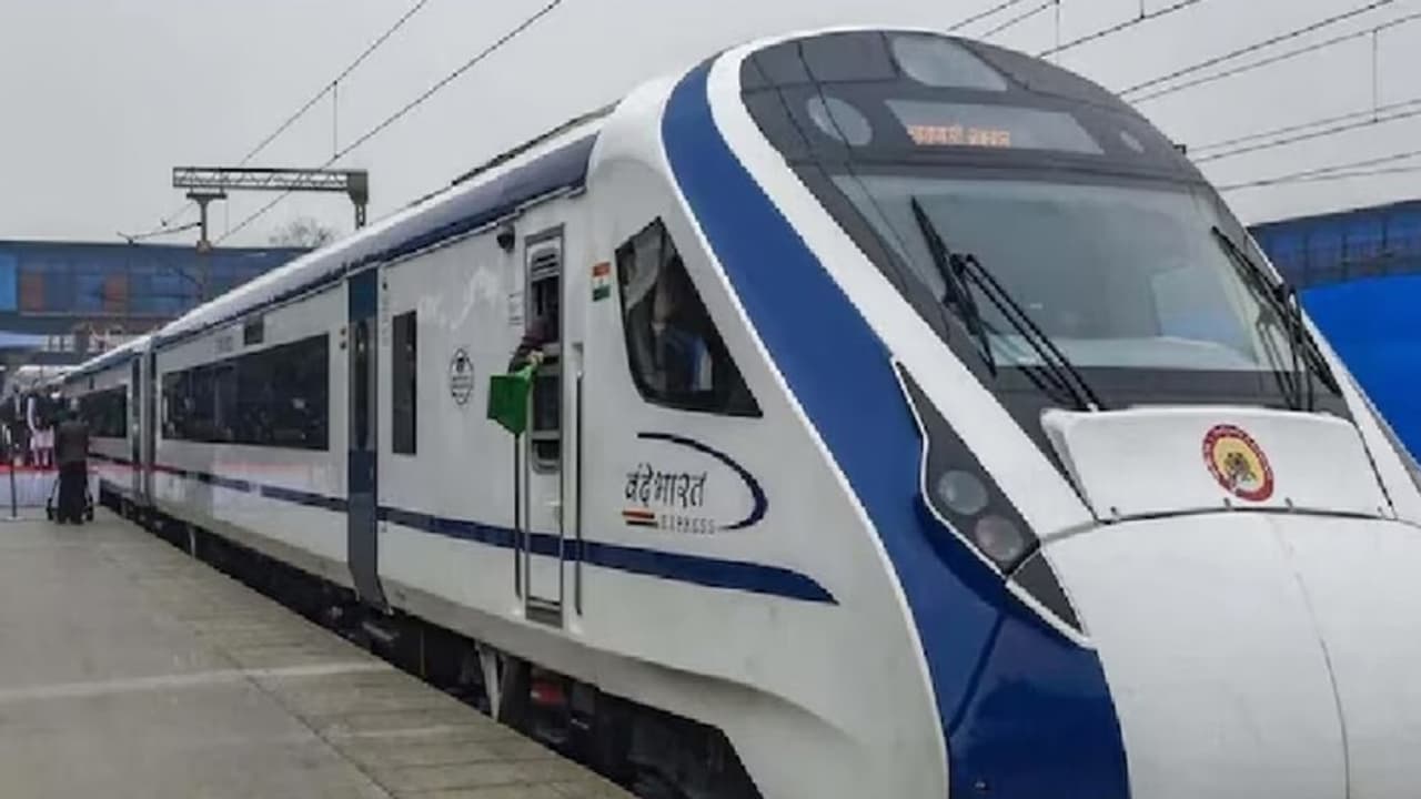 Vande Bharat and Bhopal Express canceled for 10 days from Bhopal Vande Bharat and Bhopal Express canceled for 10 days from Bhopal