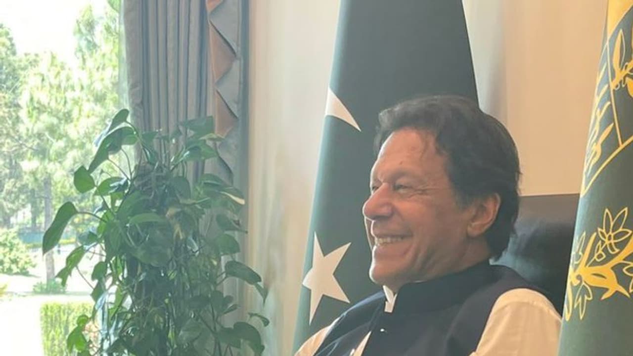 pak pm imran khan pak pm imran khan