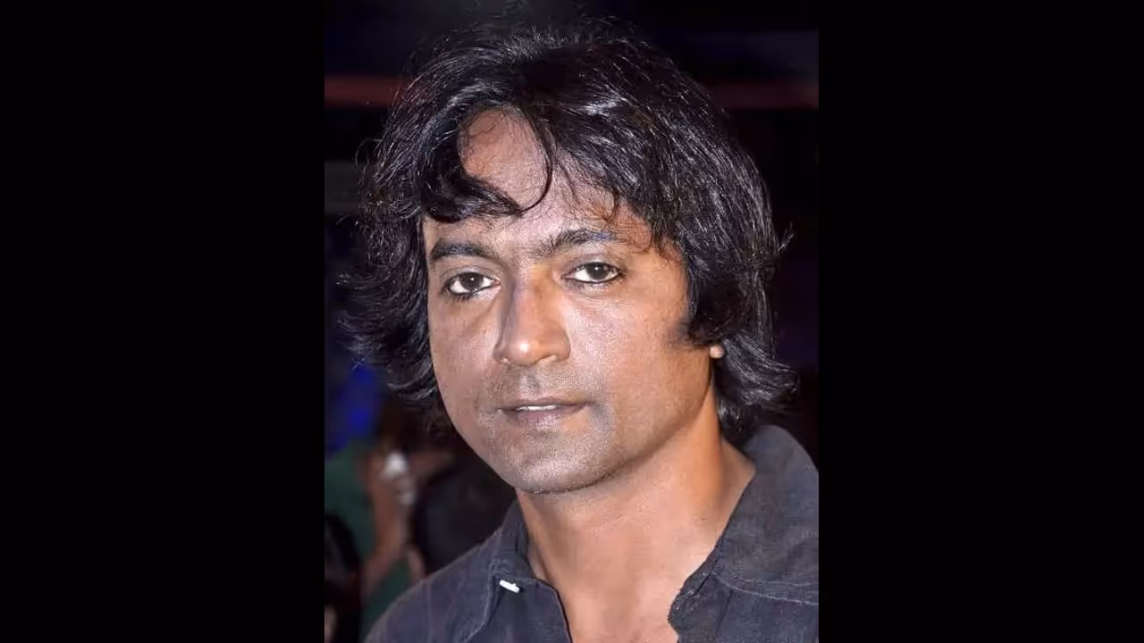 ACTOR PRASANTH NARAYAN ACTOR PRASANTH NARAYAN
