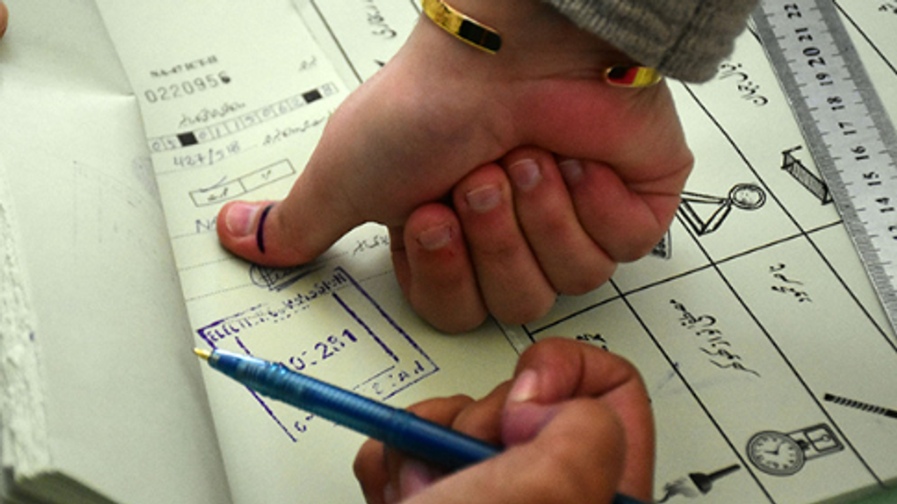 thumb impression thumb impression