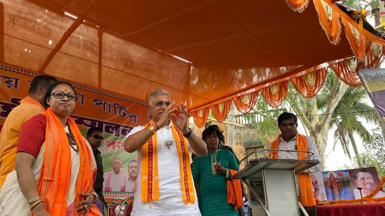 Burdwan Durgapur Lok Sabha polls Dilip Ghosh targets TMC candidate Kirti Azad bsm Burdwan Durgapur Lok Sabha polls Dilip Ghosh targets TMC candidate Kirti Azad bsm