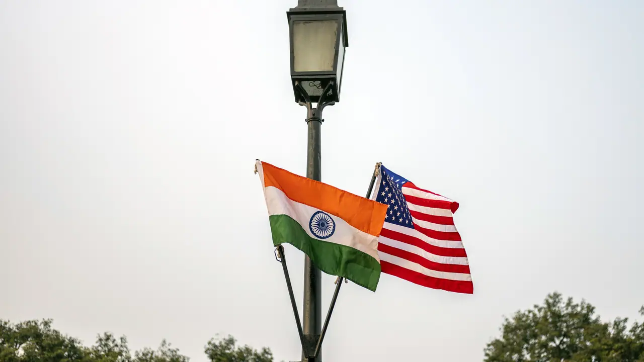 Flags of India and US
