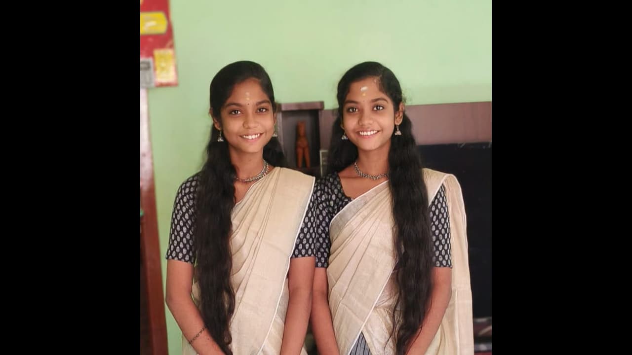10TH EXAM TWINS MARK