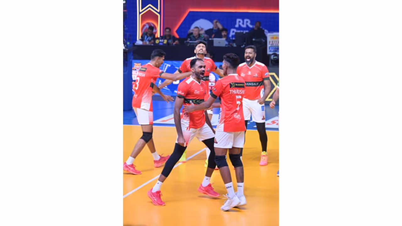 Calicut Heroes Clinch First Win, Outplay Kolkata Thunderbolts 3–0 Calicut Heroes Clinch First Win, Outplay Kolkata Thunderbolts 3–0