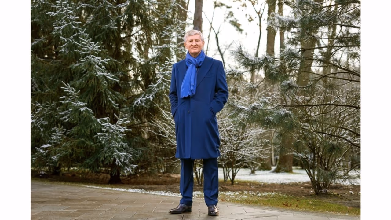 Rinat Akhmetov and the Ukrainian Experience Rinat Akhmetov and the Ukrainian Experience