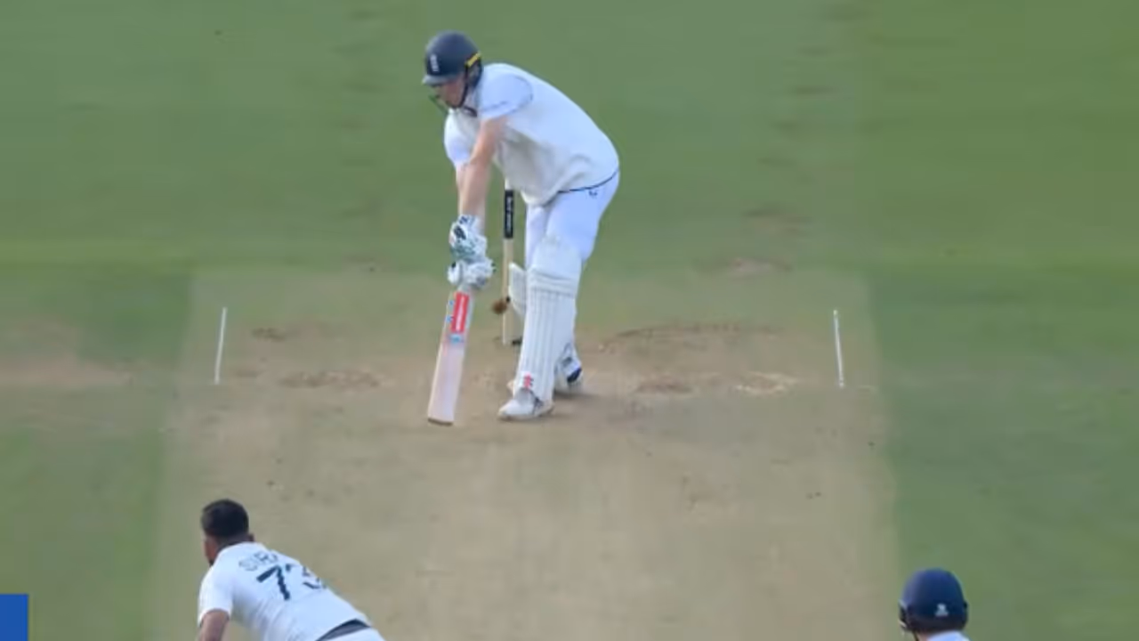 Zak Crawley Bowled Zak Crawley Bowled