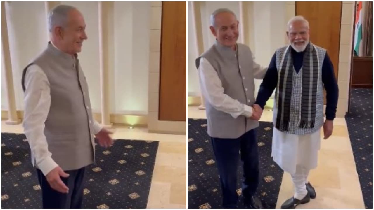 Netanyahu in traditional Indian dress Netanyahu in traditional Indian dress