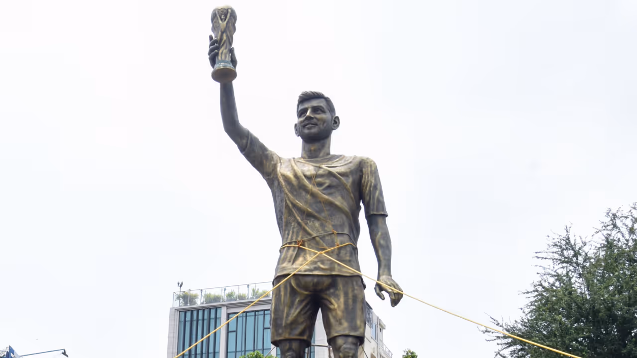 Messi Staue Messi Staue