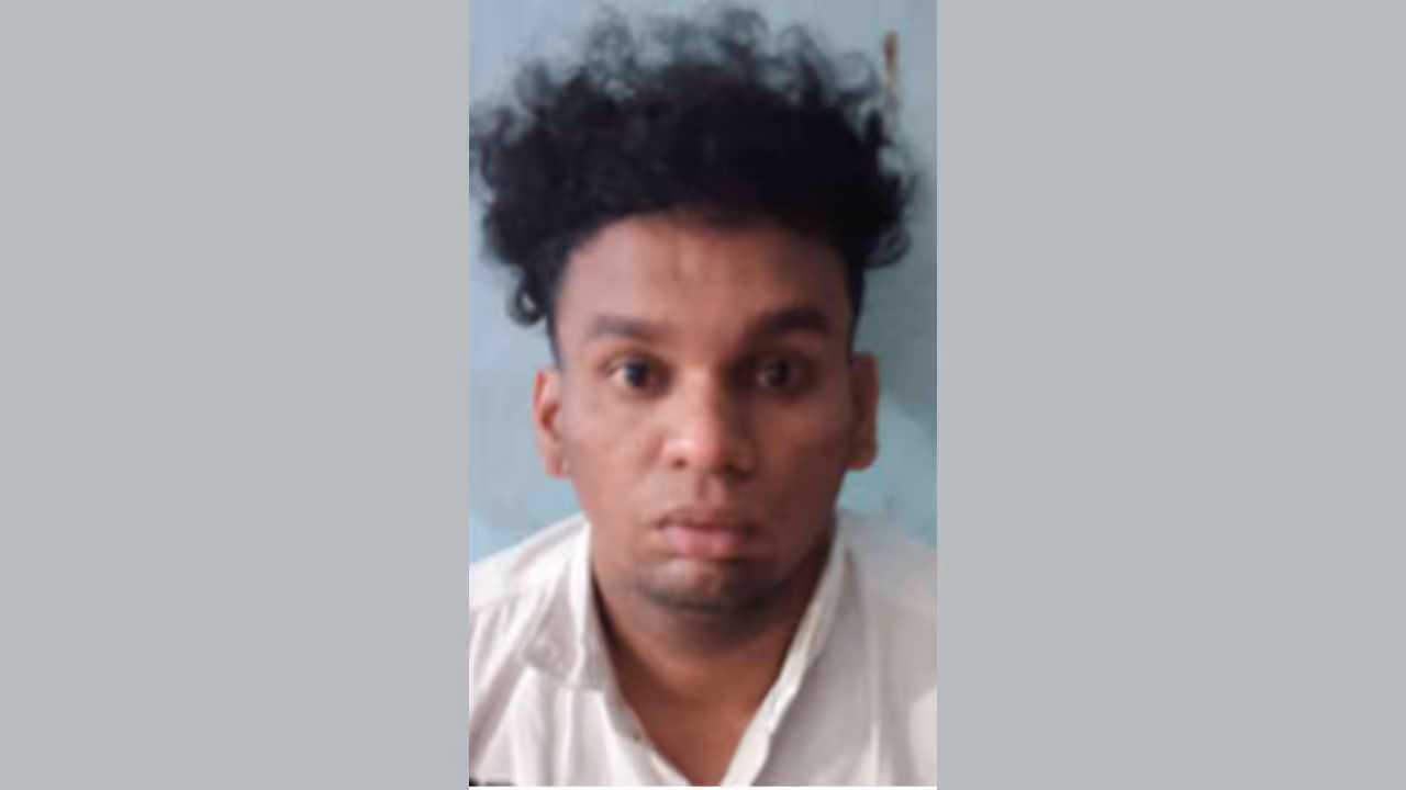 sexual abuse in running bus 25 year old held in malappuram sexual abuse in running bus 25 year old held in malappuram