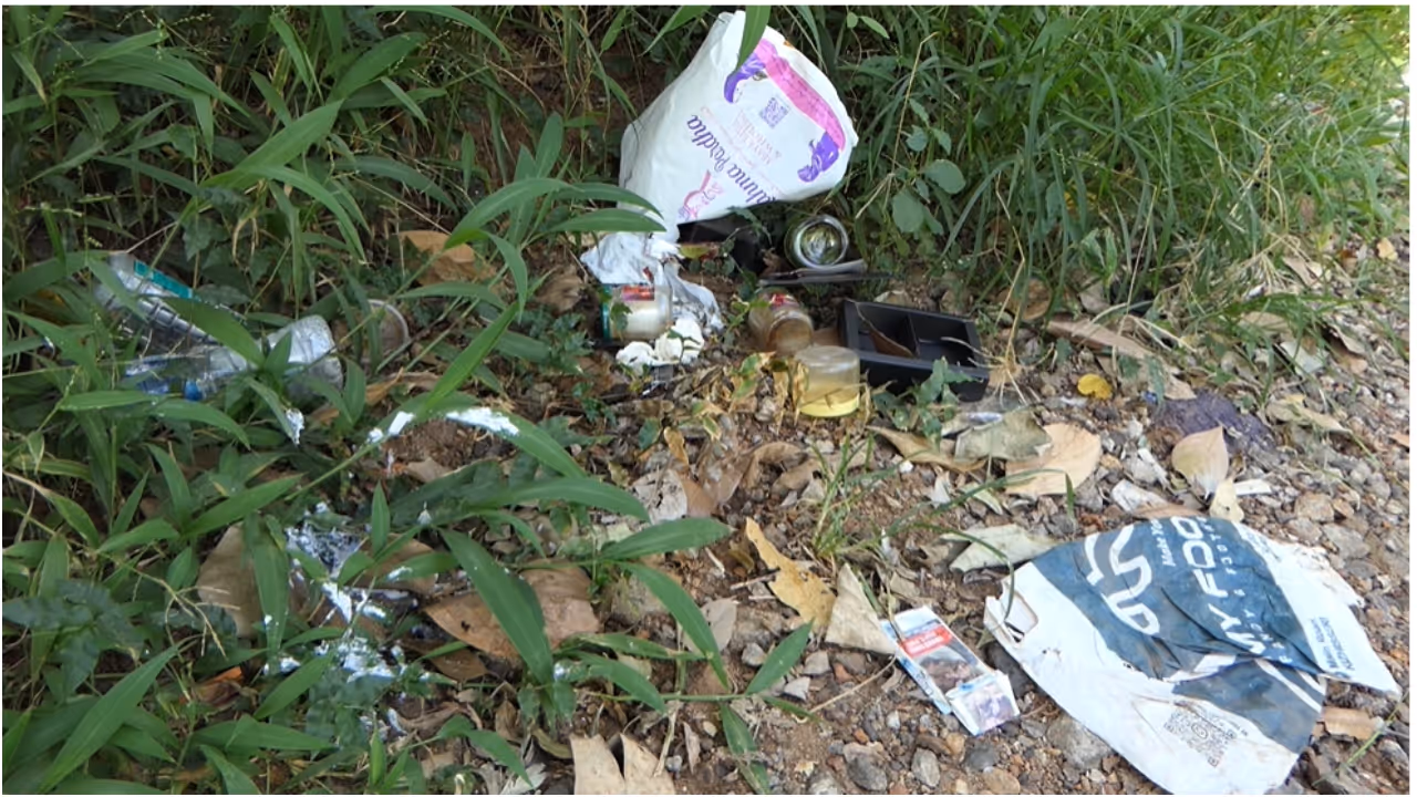 toilet waste toilet waste