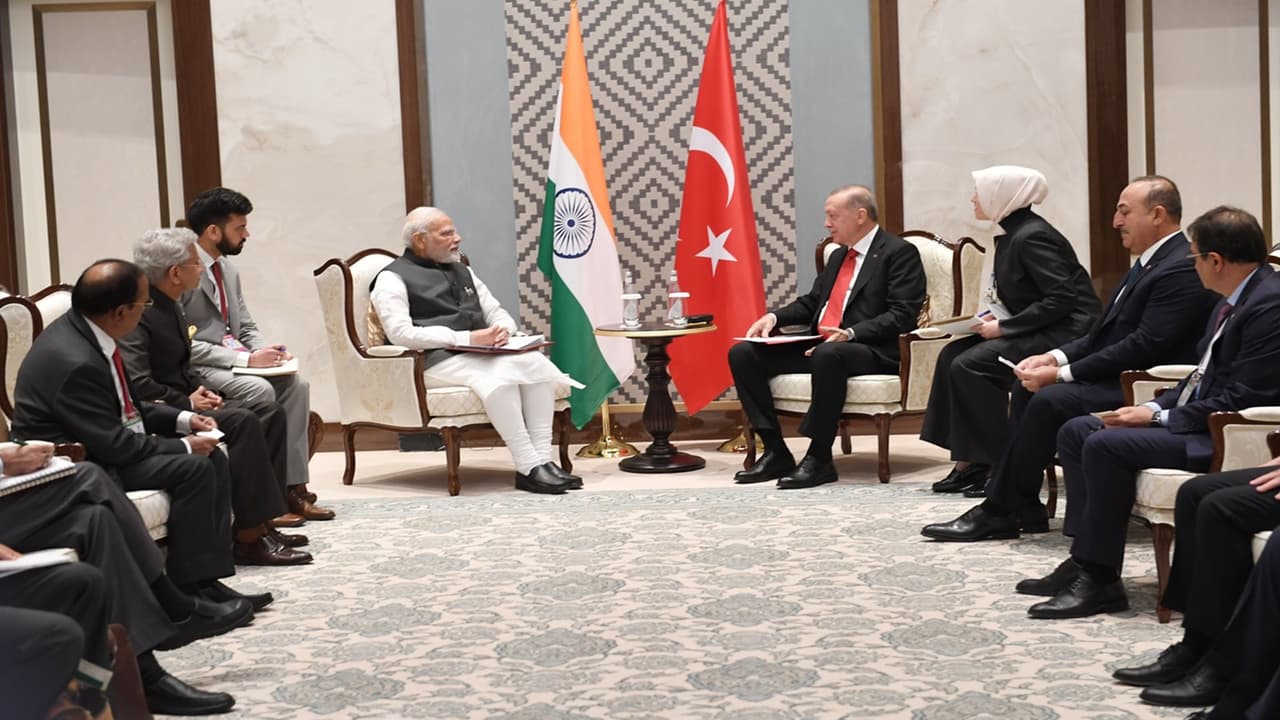 turkey president erdogan with modi