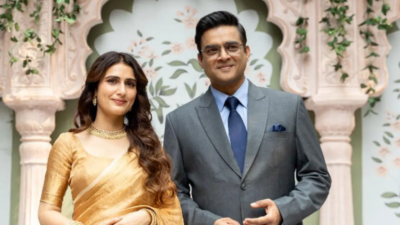 aap jaisa koi review