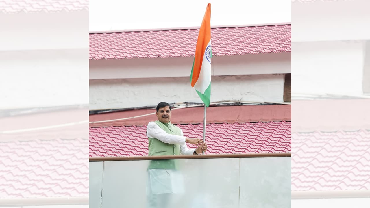 mohan yadav hoisted flag at CM House Bhopal mohan yadav hoisted flag at CM House Bhopal