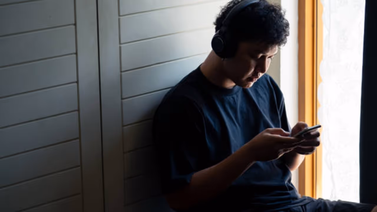 Online game addiction suicide 