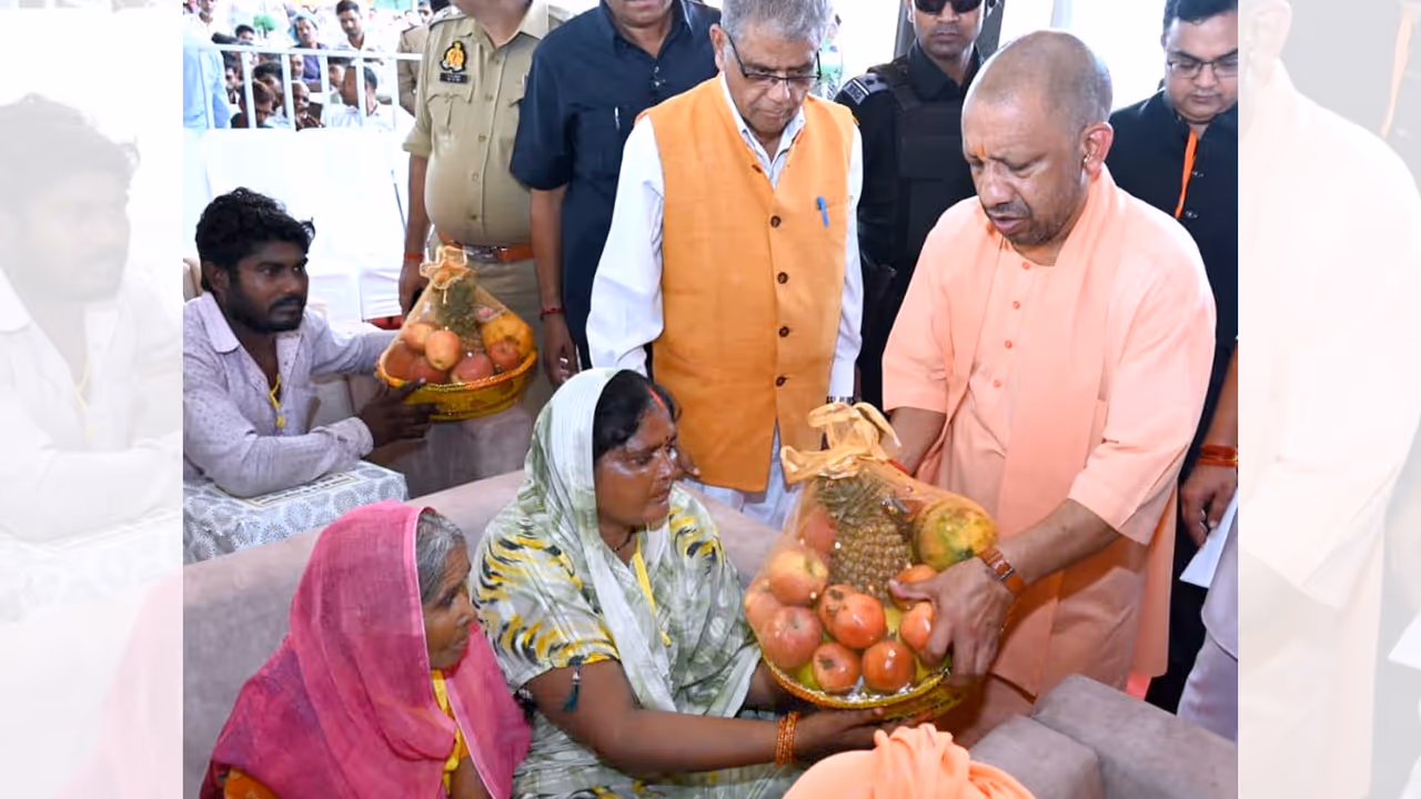 bahraich wolf attack cm yogi adityanath meet victims bahraich wolf attack cm yogi adityanath meet victims