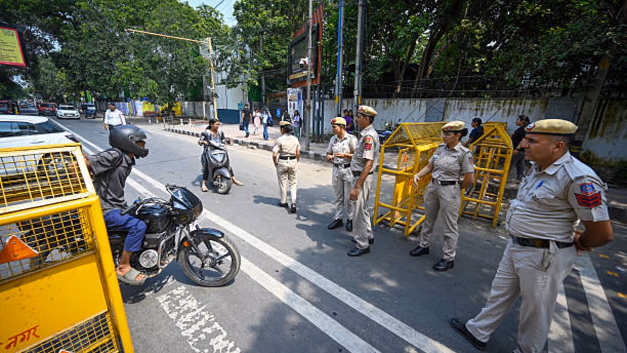 delhi crime news