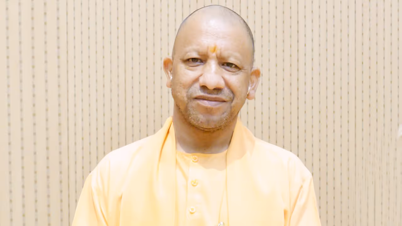 diwali yogi government ujjwala yojana free LPG cylinder diwali yogi government ujjwala yojana free LPG cylinder