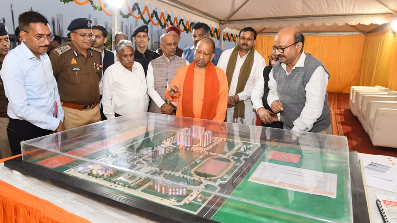 Yogi Government up tourism agra geeta govind vatika Yogi Government up tourism agra geeta govind vatika