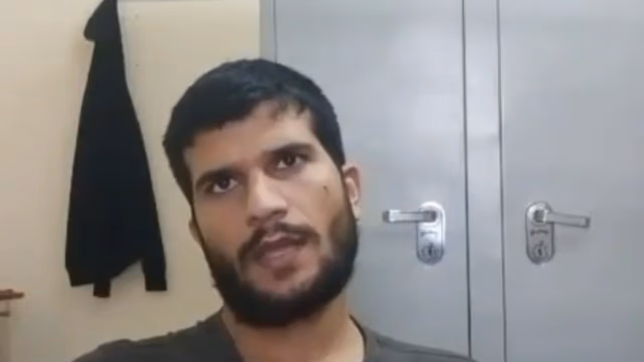 Delhi Blast Bomber Umar Radical Videos Suicide Bombing Sessions Exposed