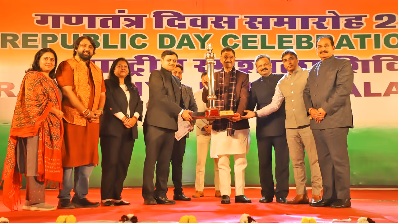 Gujarat Republic Day Parde 2026 Tableau got popular choice award in Delhi Gujarat Republic Day Parde 2026 Tableau got popular choice award in Delhi