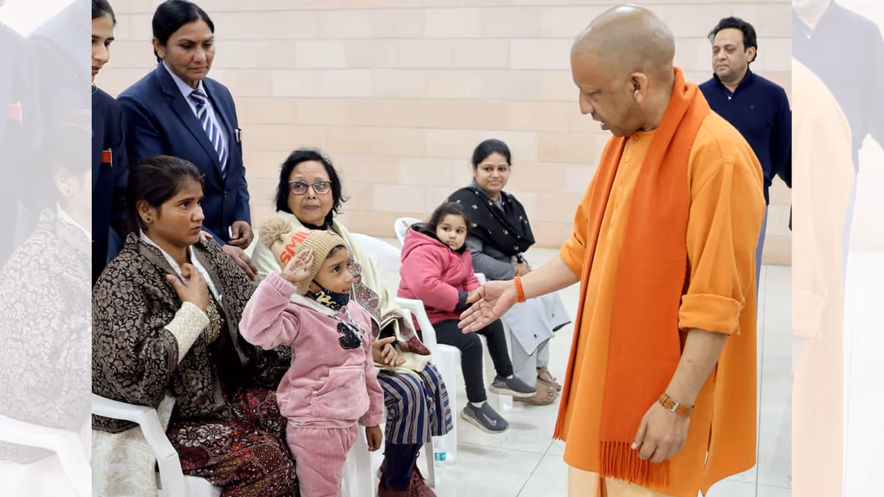 Uttar Pradesh lucknow CM Yogi Adityanath Janta Darshan children interaction Uttar Pradesh lucknow CM Yogi Adityanath Janta Darshan children interaction