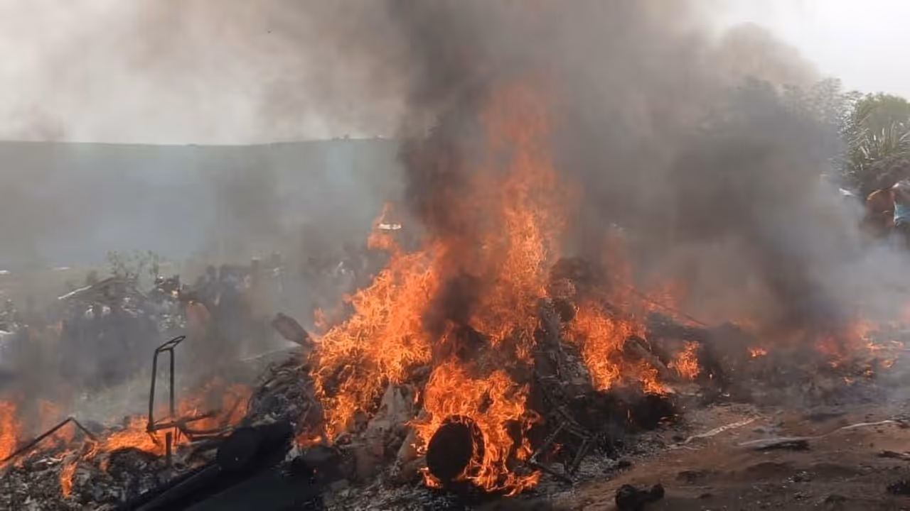 congo plane crash kengе 14 dead army general mutombo bakumi dead kenge kinshasa news congo plane crash kengе 14 dead army general mutombo bakumi dead kenge kinshasa news