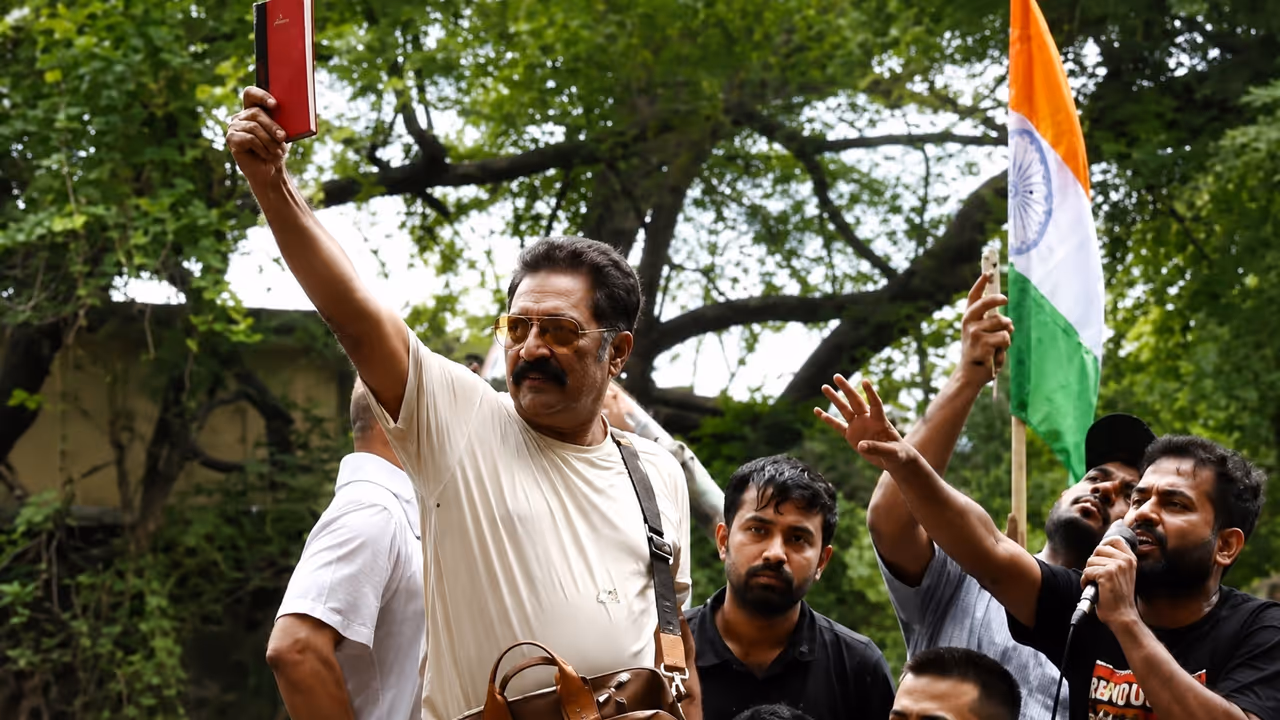 Prakash Raj On Dharmendra Pradhan Resignation Prakash Raj On Dharmendra Pradhan Resignation