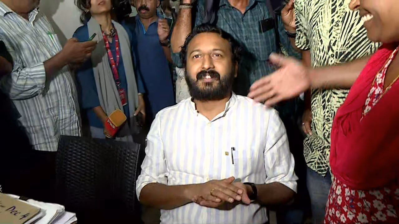 Rahul Mamkootathil not expelled from Congress