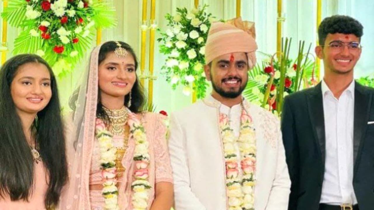 अनोखी शादी अनोखी शादी