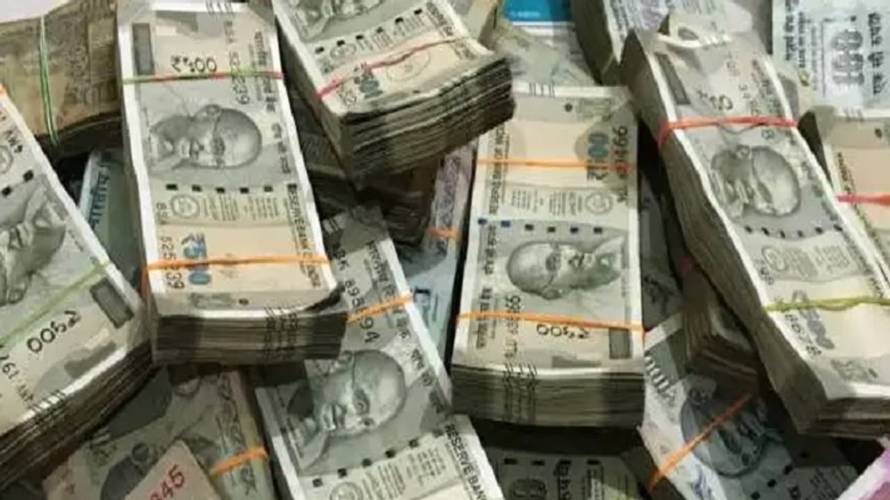 Indian currency 