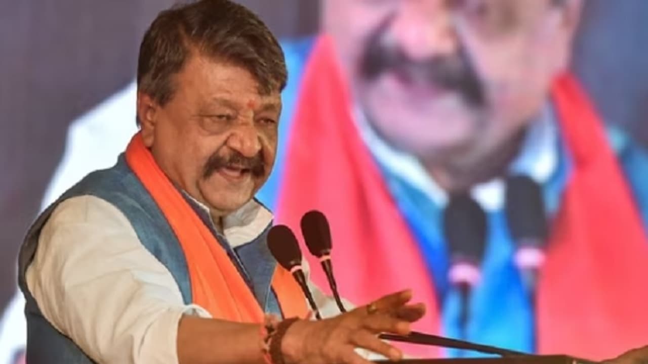 indore news bjp leader kailash vijayvargiya statement girls in dirty clothes look like shurpanakha video goes viral indore news bjp leader kailash vijayvargiya statement girls in dirty clothes look like shurpanakha video goes viral