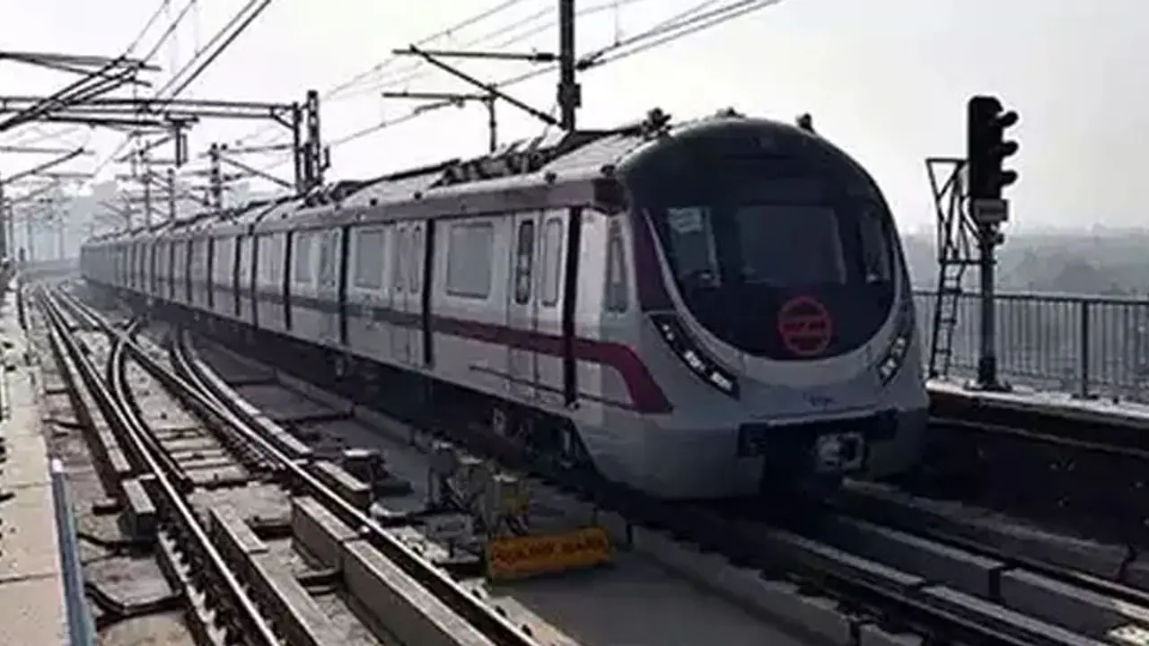 Major accident at metro site Major accident at metro site