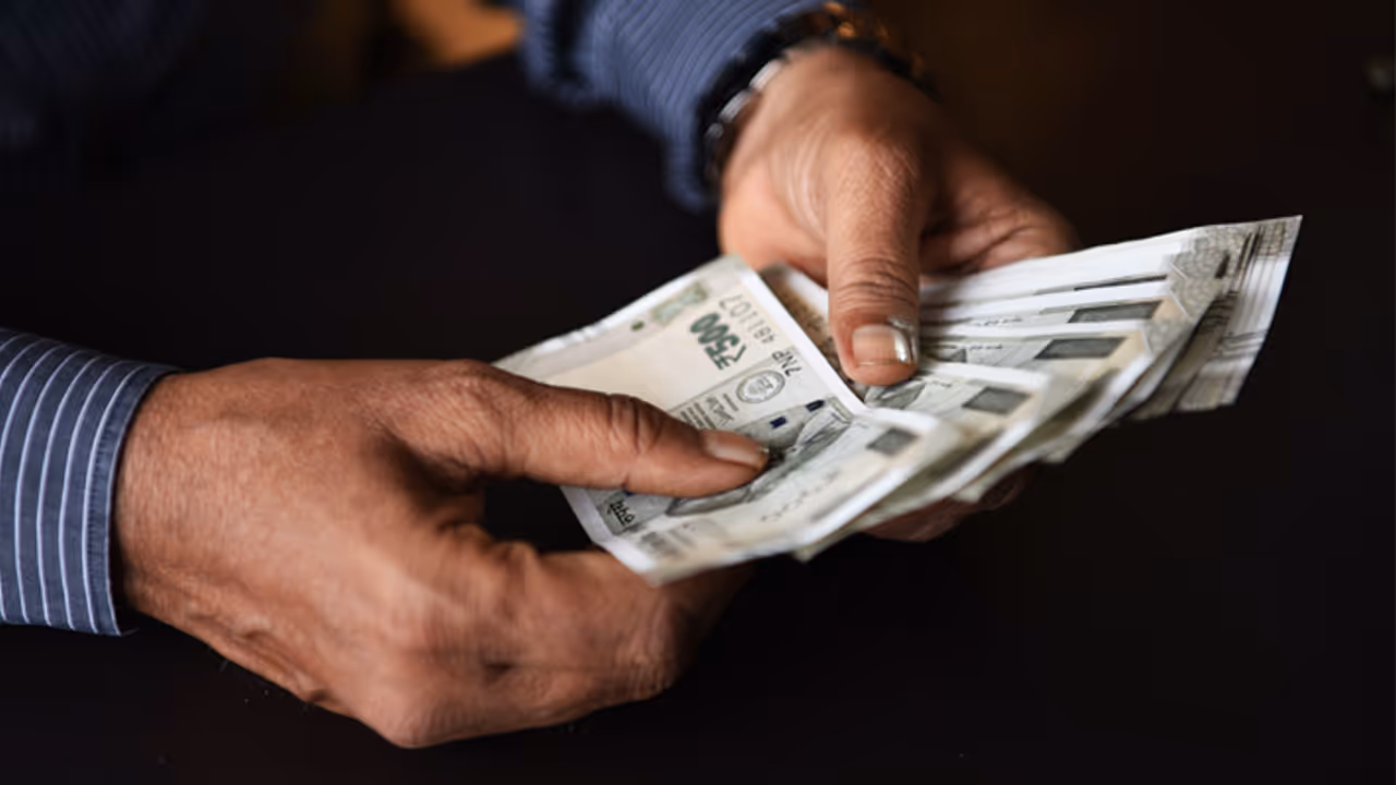 Upcoming Dividend Upcoming Dividend