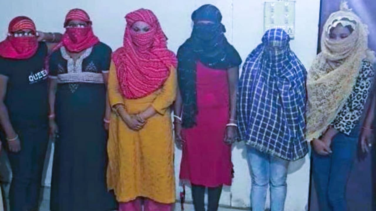 Sex racket busted in Chhattisgarh Janjgir Champa Sex racket busted in Chhattisgarh Janjgir Champa