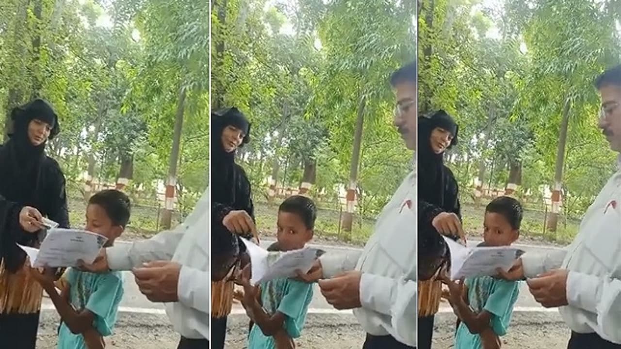 Pilibhit crime news Lekhpal taking Bribe video viral dm set up investigation 