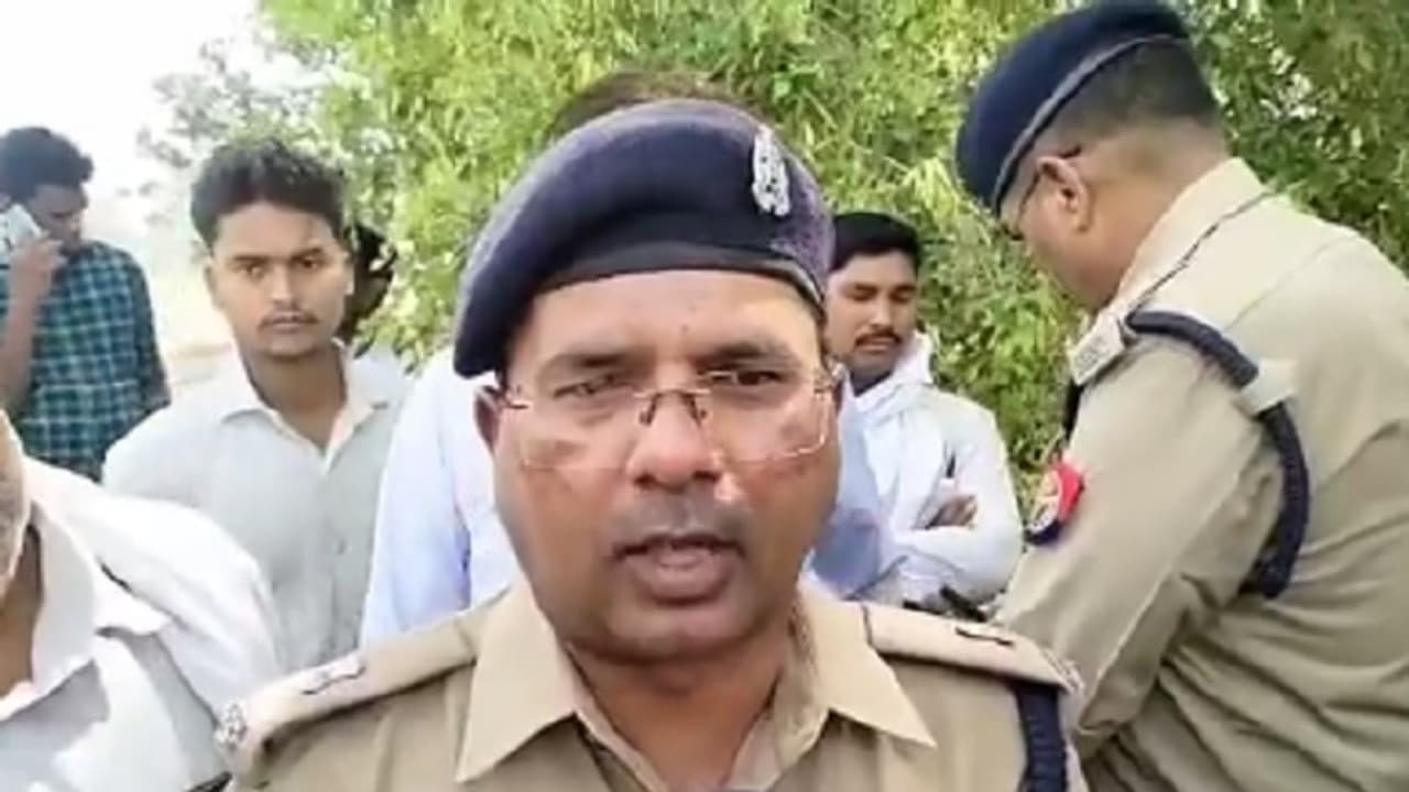 Mirzapur crime news bolero driver rammed grooms uncle After political discussion on PM Modi and CM Yogi